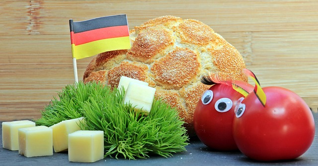 精彩绝伦的 精彩绝伦的